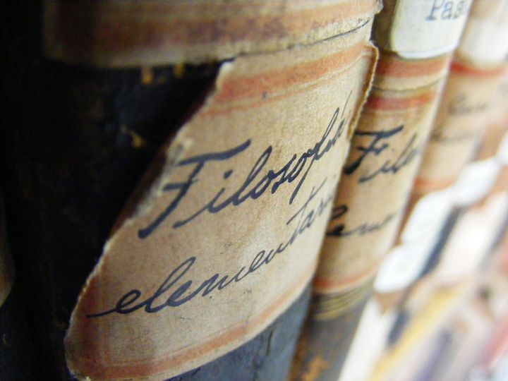 biblioteca 002 copy.jpg